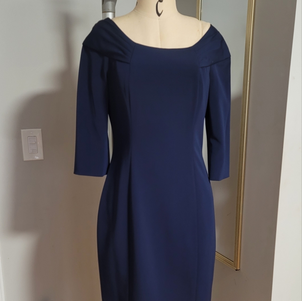 Elie Tahari Elegant Navy Blue Women's Dress, Size 6